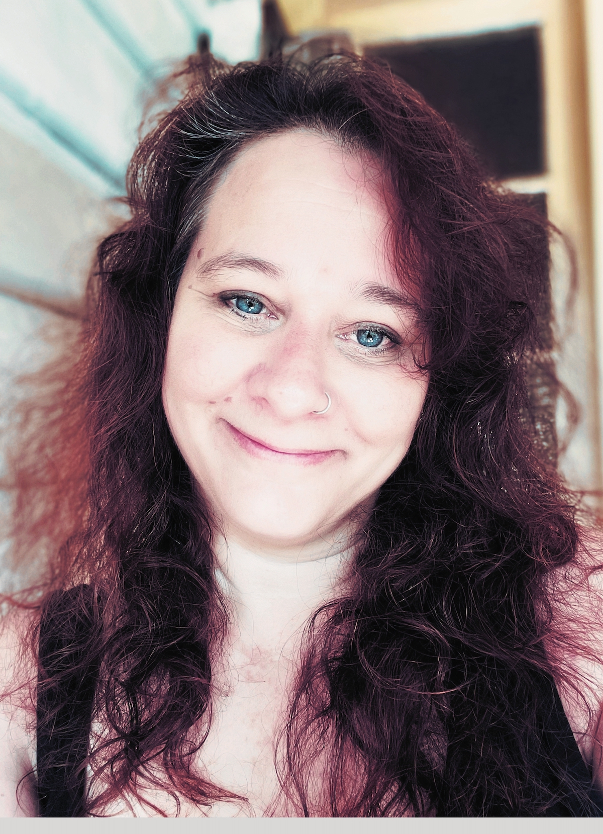 headshot of Ruth Hazleton